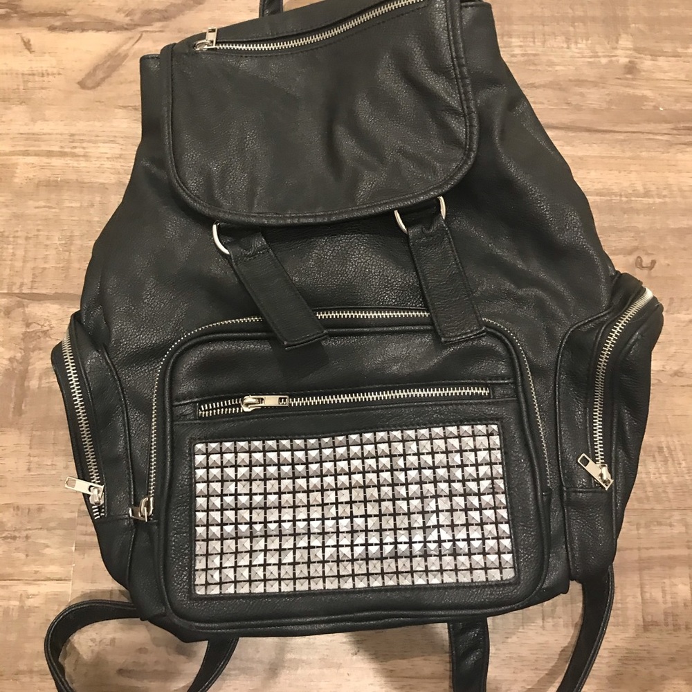Deena & Ozzy Pleather Back Pack